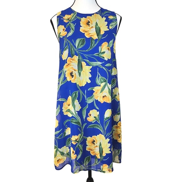 Lulus Dresses & Skirts - LULUS Royal‎ Blue Floral Shift Dress M Open Keyhole Back Wedding Guest Mini